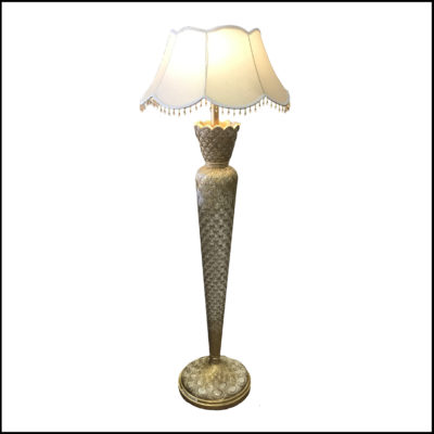 Kingsly freestanding lamp