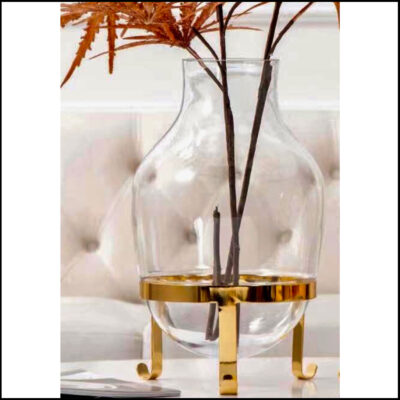 Pixie vase on gold stand