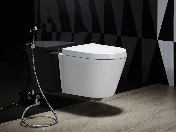 Siri White Wall Hung Toilet Pan – Incl. Seat
